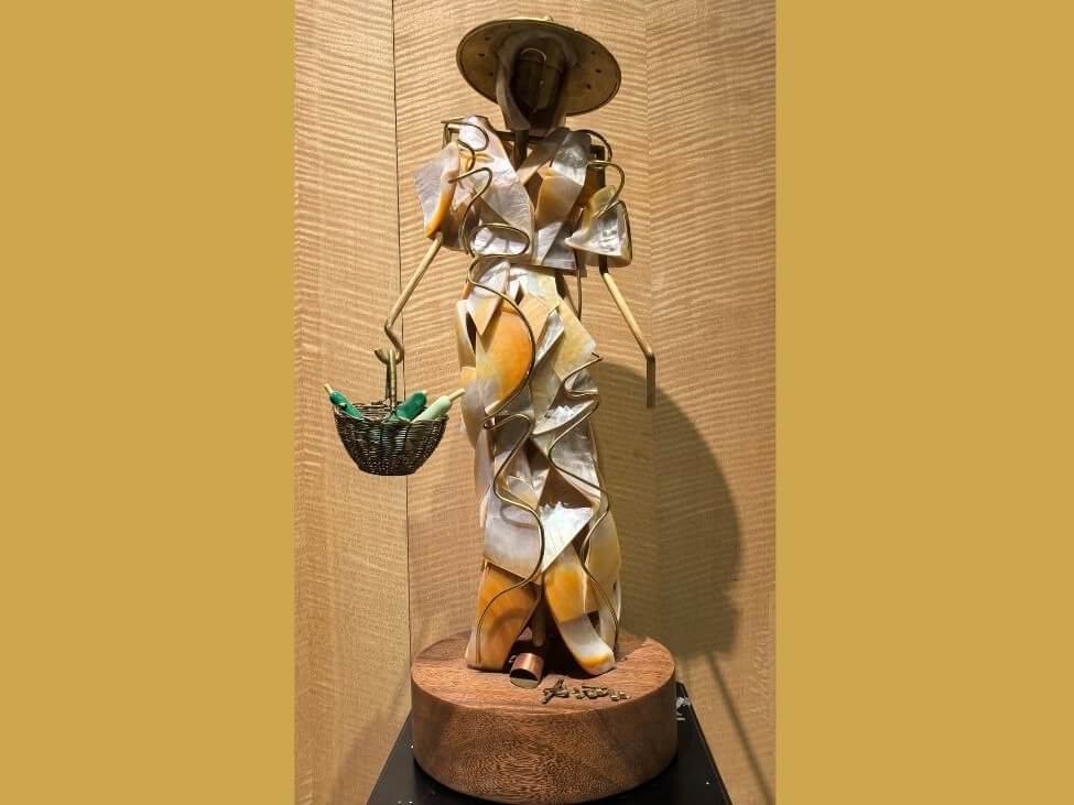 Anita del Rosario's Milagros (with basket) | Photo by Vanessa Hidalgo 