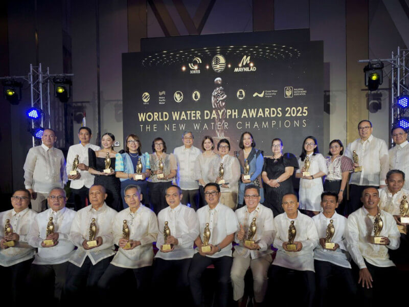 Honoring the champions behind every drop – The awardees of the World Water Day.PH Awards 2025 proudly raise their trophies, celebrating their impactful contributions to water sustainability. From protecting vital water sources and pioneering conservation efforts to advancing policies and empowering communities, these individuals and organizations play a crucial role in securing the Philippines’ water future. Their dedication serves as a reminder that safeguarding our water resources is a shared responsibility./ Contributed photo