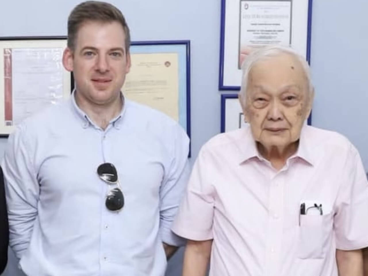 Zodiac Maritime's training head Adam Lewis met recently with University of Cebu board chair Augusto Go and other UC officials to discuss the planned maritime cadetship program. CLICK ON PHOTO TO SEE FULL IMAGE (Contributed photo)